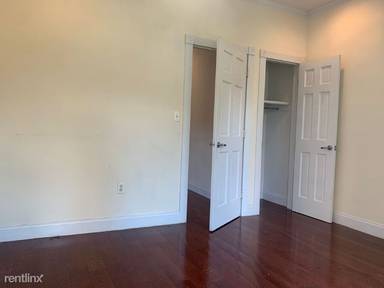 Main picture of 48 Stuyvesant St