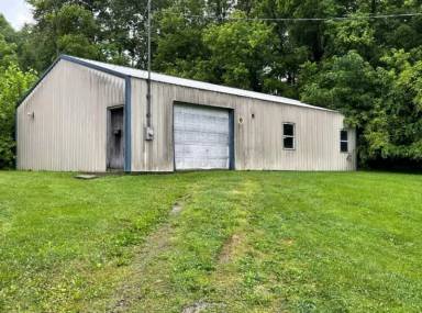 Main picture of 501 W Pike St