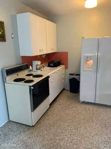 Main picture of 6480 Miami Dr
