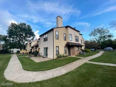 Main picture of 42 Heather Ct