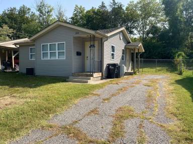 Main picture of 206 Willow Way