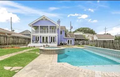 Main picture of 6854 Catina St