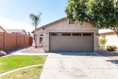 Main picture of 6551 E Auburn St