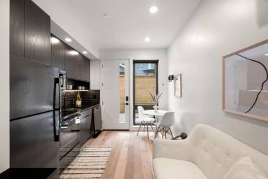 Main picture of 1825 N Rosa Parks Way