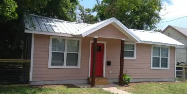 Main picture of 1805 Burnet St