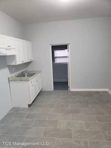 Main picture of 6402 Saybrook Ave