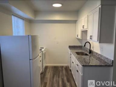 Main picture of 4605 Vendome Pl