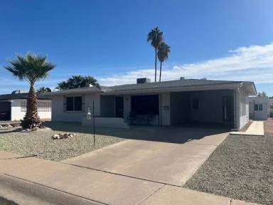 Main picture of 6057 E Duncan St