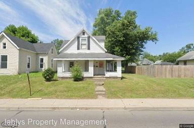 Main picture of 615 S Madison Ave