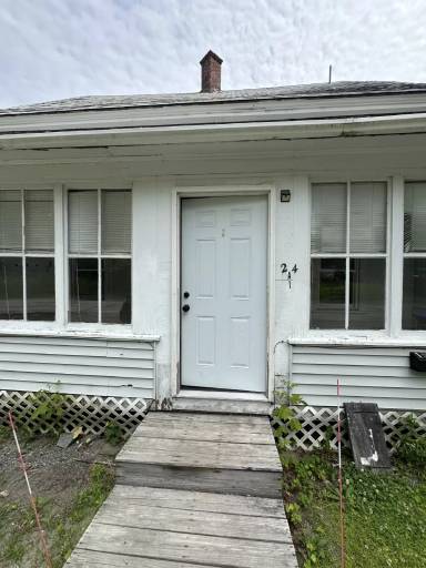 Main picture of 24 Howard St