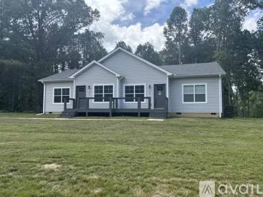Main picture of 192 Livingston Rd