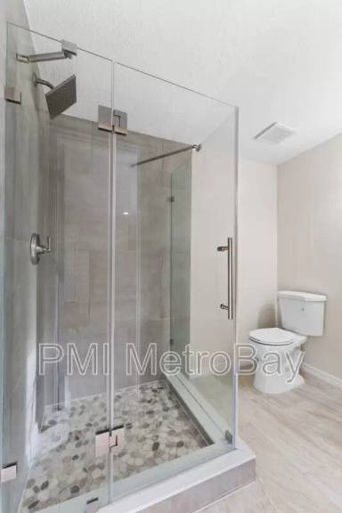 Main picture of 5117 Mallett Dr