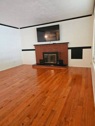 Main picture of 530 N Oregon St