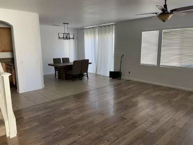 Main picture of 23904 Calle del Sol Dr