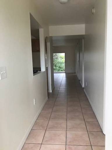 Main picture of 612 SE 6th Ter