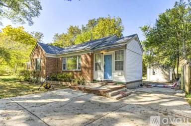 Main picture of 763 Buck St