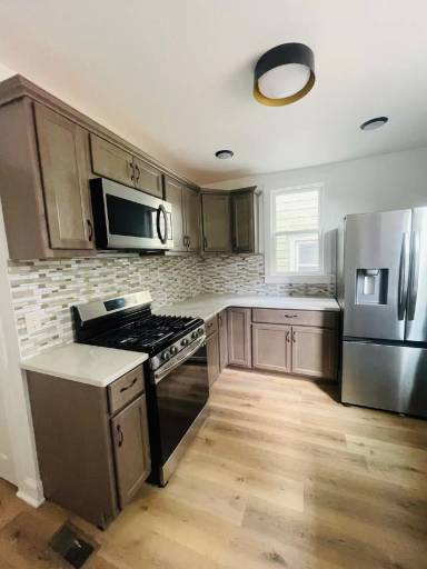 Main picture of 1440 Hamlet St