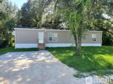 Main picture of 7996 Serene St
