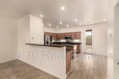 Main picture of 5216 S 16th Pl