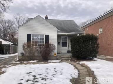 Main picture of 203 N Alexander Ave