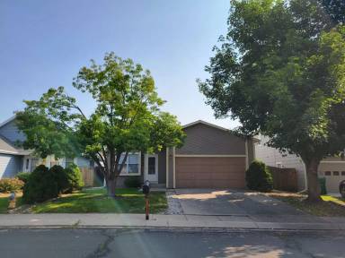 Main picture of 4060 Dolphin Cir