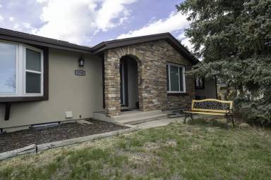 Main picture of 3750 E Cresta Loma Cir