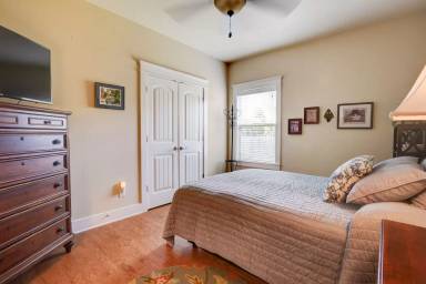Main picture of 26495 Augustine Dr