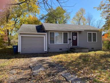 Main picture of 818 NW B St