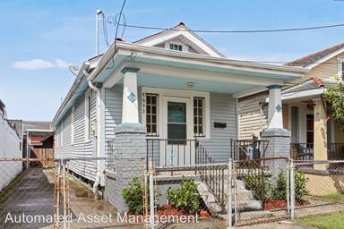 Main picture of 8633 Apple St