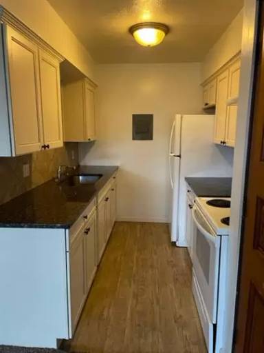 Main picture of 25 Convis St Apartments