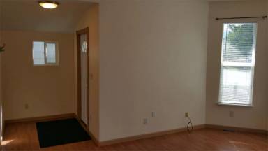 Main picture of 418 W 4th St