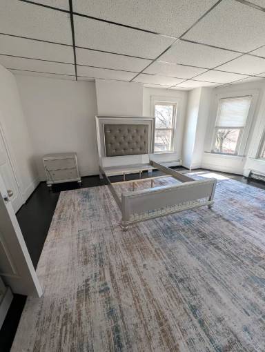 Main picture of 8 Davies Pl
