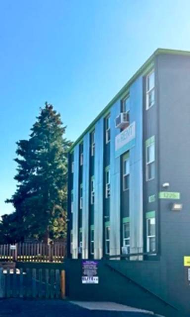 Main picture of 1225 Yosemite St
