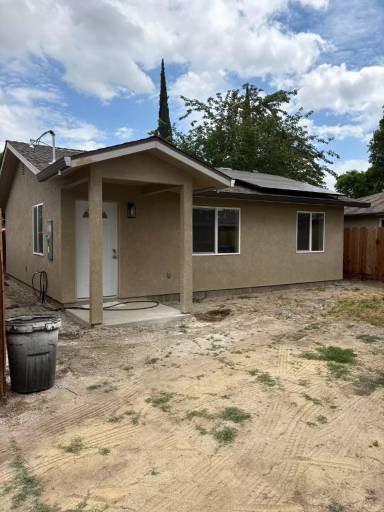 Main picture of 920 Adams Ave