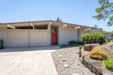 Main picture of 1221 Idylberry Rd