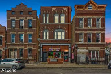 Main picture of 1820 W 18th St
