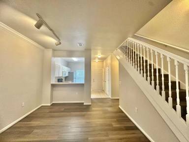 Main picture of 4406 Northwest 49th Street