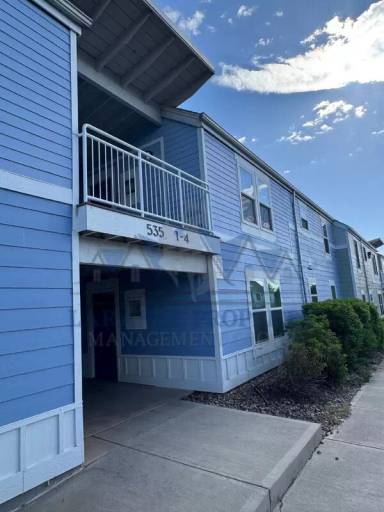 Main picture of 535 Mitchell St