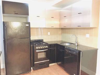 Main picture of 590 Marcy Ave
