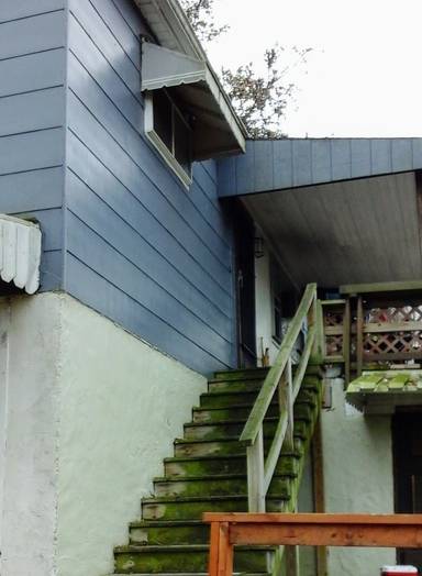 Main picture of 1024 Cayton St