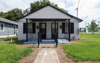 Main picture of 919 Ingram St