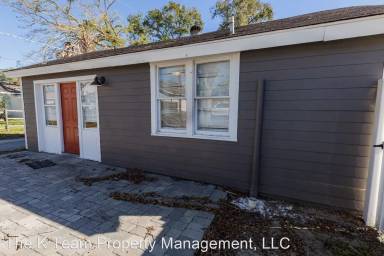 Main picture of 113 Avenue C SE