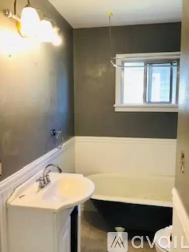 Main picture of 4012 E G St