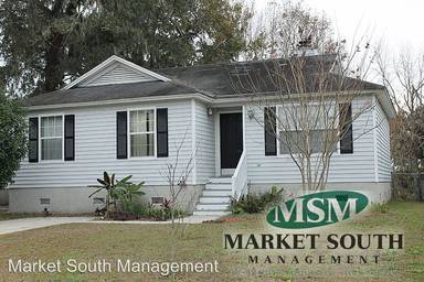 Main picture of 113 Crossover Ln