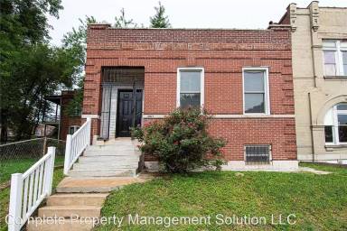 Main picture of 3001 California Ave