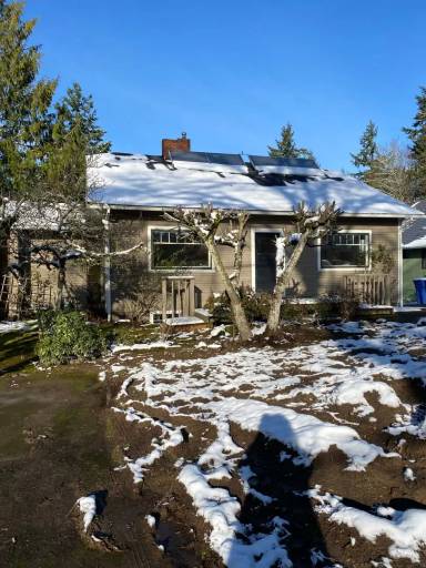 Main picture of 4403 SW Lobelia St