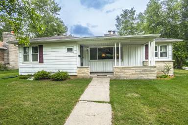 Main picture of 422 E Dodds St