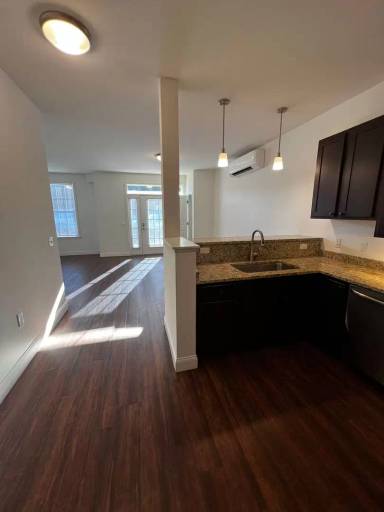 Main picture of 123 Bayberry Cir