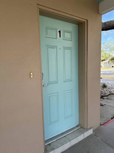 Main picture of 713 E Gulf Blvd