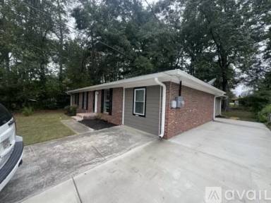 Main picture of 679 Winchester Ln